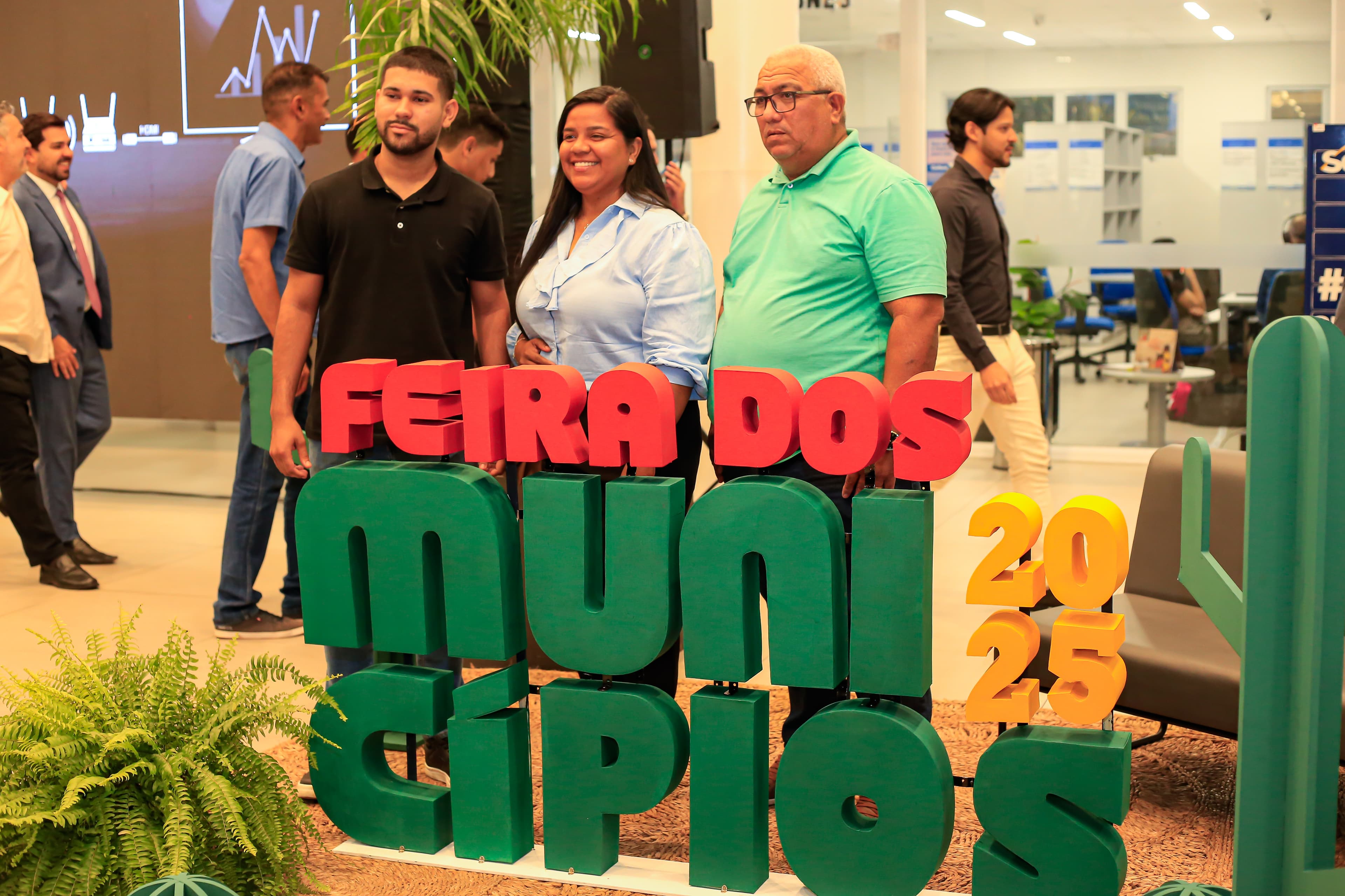 Feira do Muncipio Letras Grandesf